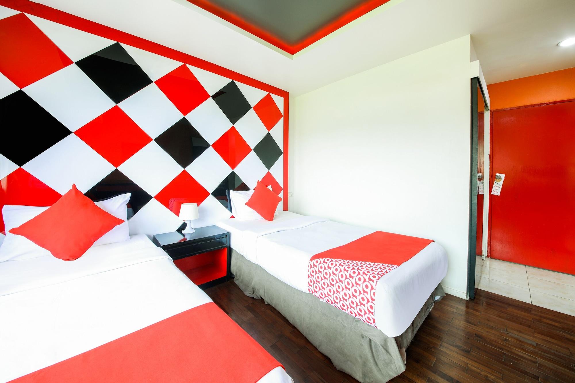 The Chilli By Golden Ray Hotell Patong Exteriör bild
