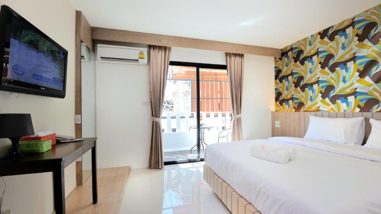 The Chilli By Golden Ray Hotell Patong Exteriör bild