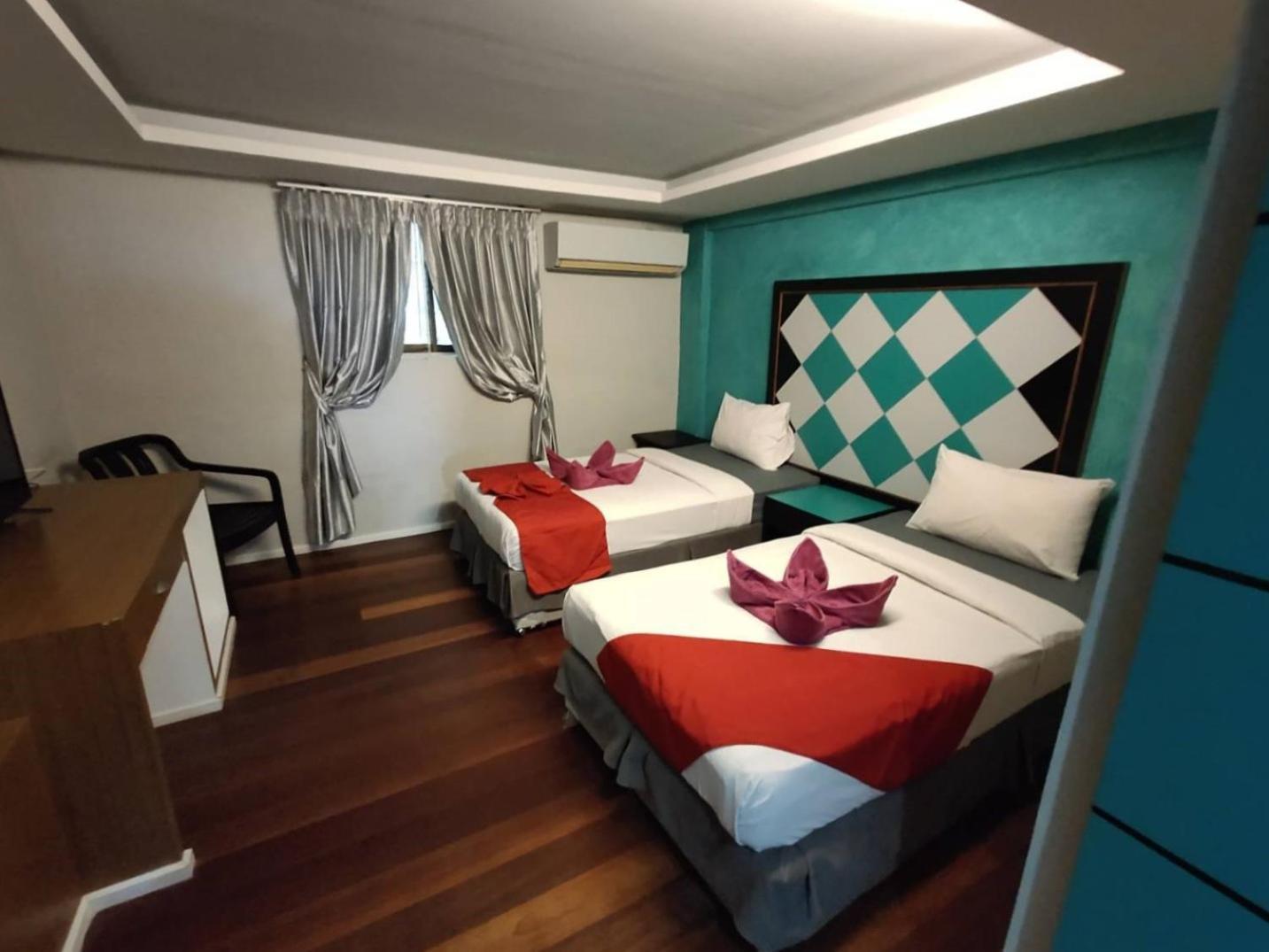 The Chilli By Golden Ray Hotell Patong Exteriör bild